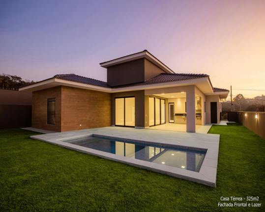 Casa com 4 Quartos à Venda, 325 m² em Medeiros - Jundiaí