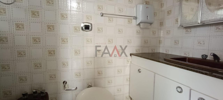 Imagem Casa com 2 Quartos para Alugar, 230 m² em Santana - Guarapuava Imagem Casa com 2 Quartos para Alugar, 230 m² em Santana - Guarapuava