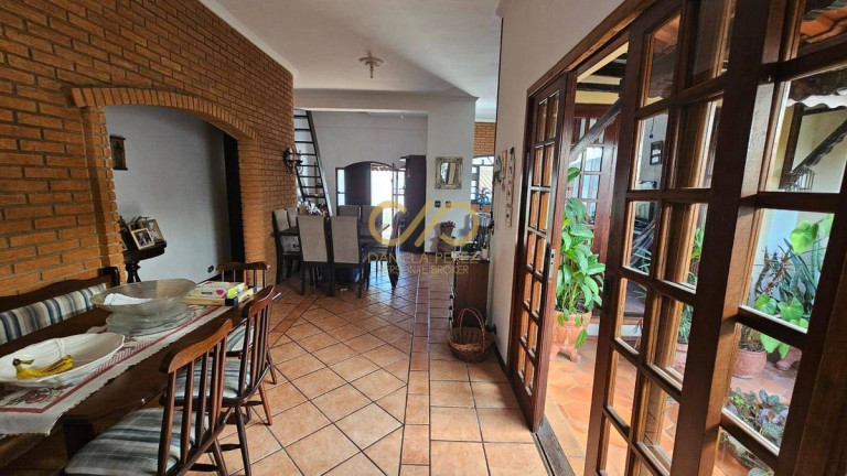 Imagem Casa com 3 Quartos à Venda, 166 m² em Canto Do Forte - Praia Grande Imagem Casa com 3 Quartos à Venda, 166 m² em Canto Do Forte - Praia Grande