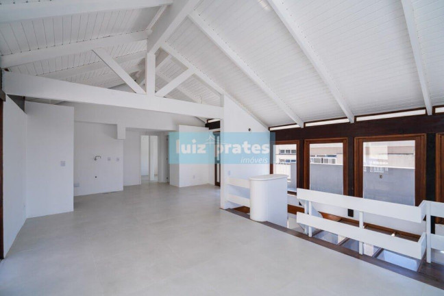 Imagem Apartamento com 3 Quartos à Venda, 244 m² em Auxiliadora - Porto Alegre