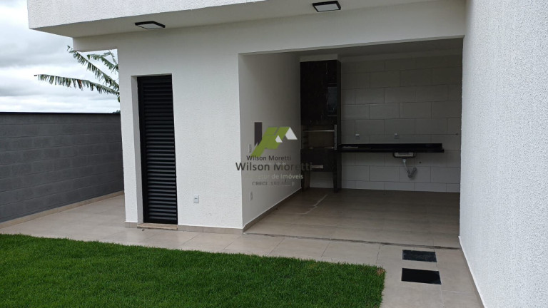 Imagem Casa com 3 Quartos à Venda, 152 m²