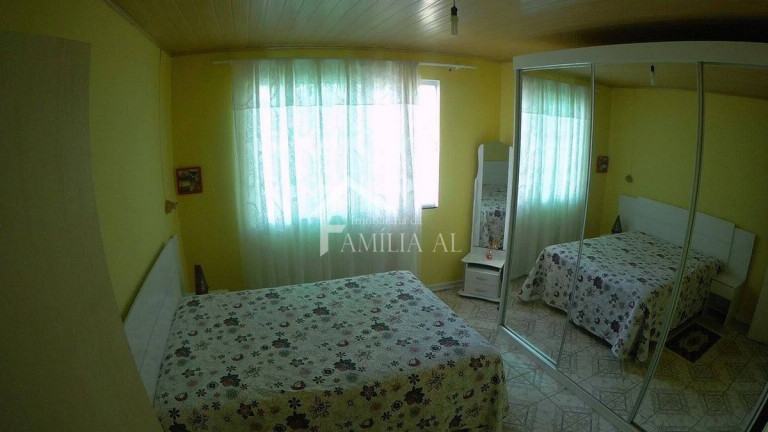 Imagem Casa com 3 Quartos à Venda, 100 m² em Comasa - Joinville Imagem Casa com 3 Quartos à Venda, 100 m² em Comasa - Joinville