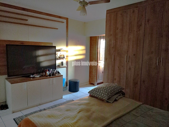 Imagem Casa com 3 Quartos à Venda, 220 m² em Mirandópolis - São Paulo