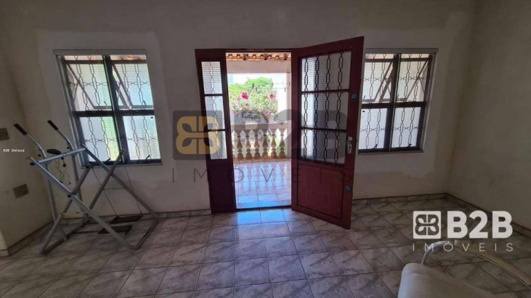 Imagem Casa com 3 Quartos para Alugar, 300 m² em Jardim Estoril Iv - Bauru Imagem Casa com 3 Quartos para Alugar, 300 m² em Jardim Estoril Iv - Bauru