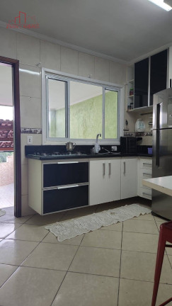 Imagem Casa com 2 Quartos à Venda, 220 m² em Jardim Oliveiras - Taboão Da Serra