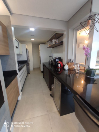 Imagem Imóvel com 3 Quartos à Venda, 145 m² em Centro - Joinville