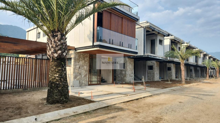 Casa com 4 Quartos à Venda, 161 m² em Maresias - São Sebastião