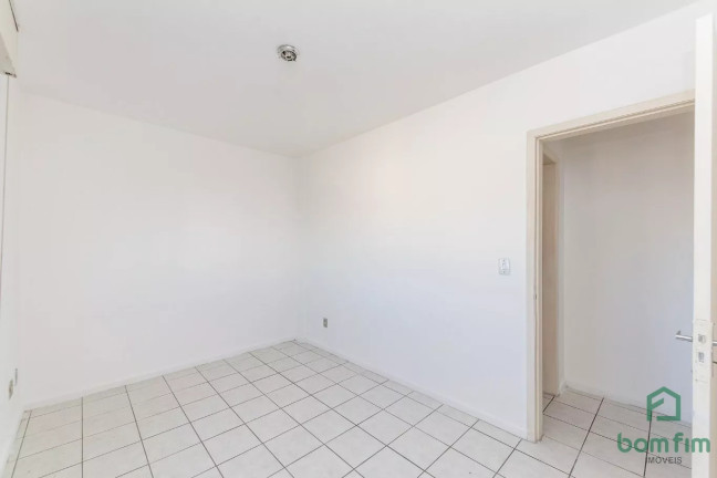 Imagem Apartamento com 1 Quarto à Venda, 43 m² em Farroupilha - Porto Alegre Imagem Apartamento com 1 Quarto à Venda, 43 m² em Farroupilha - Porto Alegre