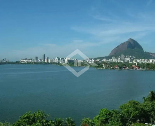 Imagem Apartamento com 4 Quartos à Venda, 225 m² em Lagoa - Rio De Janeiro
