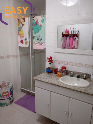 Imagem Imóvel com 3 Quartos à Venda, 210 m² em Méier - Rio De Janeiro Imagem Imóvel com 3 Quartos à Venda, 210 m² em Méier - Rio De Janeiro