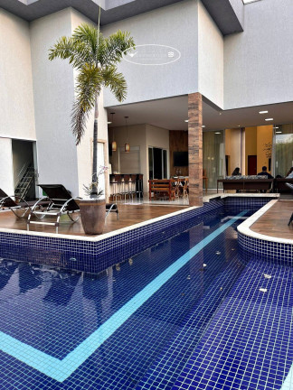 Casa com 5 Quartos à Venda, 300 m² em Condomínio Do Lago - Goiânia