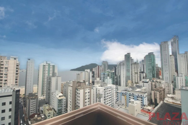 Imagem Apartamento com 3 Quartos à Venda, 118 m² em Centro - Balneário Camboriú