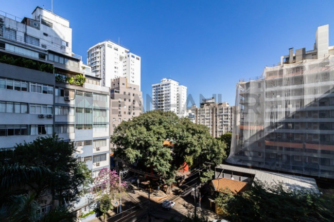 Imagem Imóvel com 3 Quartos à Venda, 151 m² em Cerqueira César - São Paulo