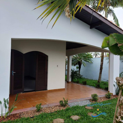 Imagem Casa com 3 Quartos à Venda, 115 m² em Grandesp - Itanhaém