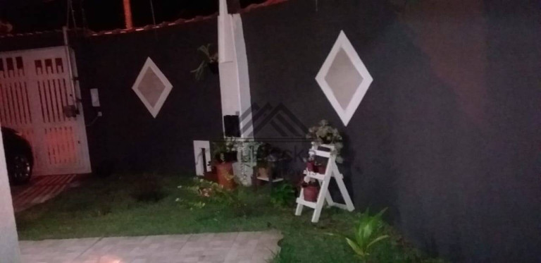 Imagem Casa com 3 Quartos à Venda, 126 m² em Jardim Grandesp - Itanhaém Imagem Casa com 3 Quartos à Venda, 126 m² em Jardim Grandesp - Itanhaém