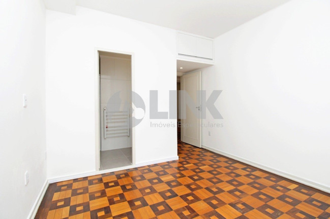 Imagem Apartamento com 3 Quartos à Venda, 101 m² em Moinhos De Vento - Porto Alegre