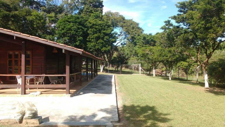 Imagem Chácara com 4 Quartos à Venda, 20.000 m² em Centro - Boituva