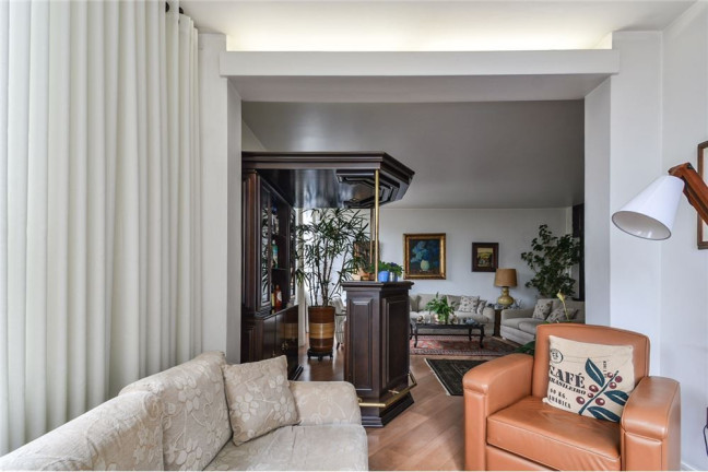 Imagem Apartamento com 3 Quartos à Venda, 220 m² em Bela Vista - São Paulo
