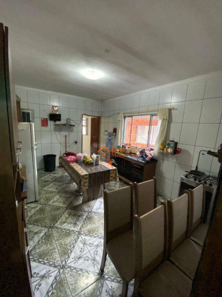 Imagem Sobrado com 7 Quartos à Venda, 250 m² em Jardim Presidente Dutra - Guarulhos Imagem Sobrado com 7 Quartos à Venda, 250 m² em Jardim Presidente Dutra - Guarulhos