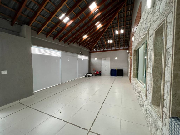Imagem Casa com 3 Quartos à Venda, 180 m² em Maracanã - Praia Grande Imagem Casa com 3 Quartos à Venda, 180 m² em Maracanã - Praia Grande