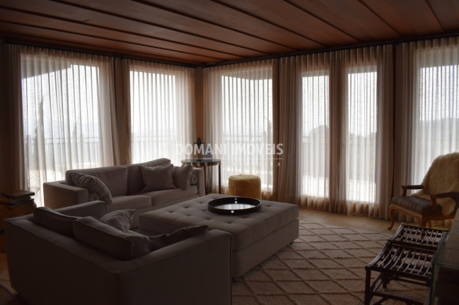 Imagem Casa com 8 Quartos à Venda, 1.868 m² em Região Da Pedra Do Fogo - Campos Do Jordão Imagem Casa com 8 Quartos à Venda, 1.868 m² em Região Da Pedra Do Fogo - Campos Do Jordão