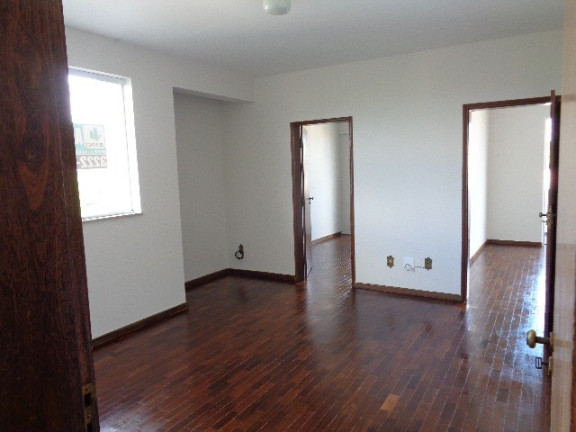 Imagem Imóvel com 3 Quartos à Venda, 1 m² em Jardim São Luiz - Montes Claros Imagem Imóvel com 3 Quartos à Venda, 1 m² em Jardim São Luiz - Montes Claros