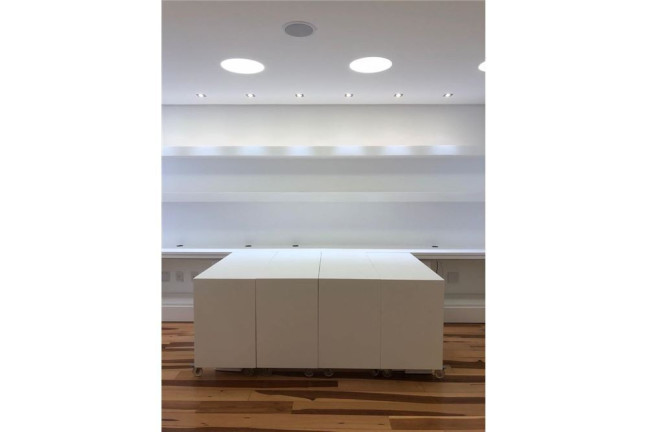 Imagem Sala Comercial à Venda, em Auxiliadora - Porto Alegre Imagem Sala Comercial à Venda, em Auxiliadora - Porto Alegre