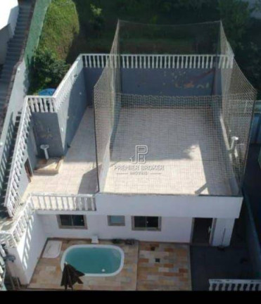 Imagem Casa com 3 Quartos à Venda, 337 m² em Tijuca - Teresópolis Imagem Casa com 3 Quartos à Venda, 337 m² em Tijuca - Teresópolis
