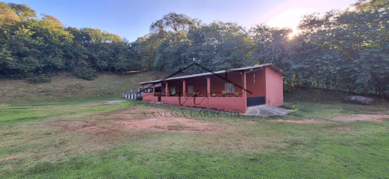 Imagem Imóvel com 2 Quartos à Venda, 4.305 m² em Jardim Camargo (canguera) - São Roque