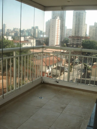 Imóvel com 3 Quartos para Alugar, 132 m² em Vila Olímpia - São Paulo