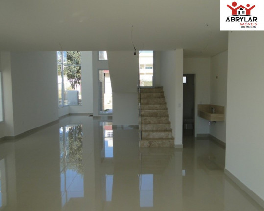 Imagem Imóvel com 4 Quartos à Venda, 330 m² em Medeiros - Jundiaí Imagem Imóvel com 4 Quartos à Venda, 330 m² em Medeiros - Jundiaí