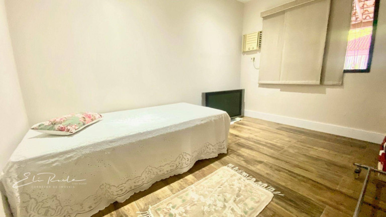 Imagem Casa com 3 Quartos à Venda, 300 m² em Santa Mônica - Colatina
