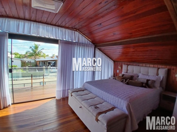 Imagem Casa com 4 Quartos à Venda, 360 m² em Pinheiros - Balneário Barra Do Sul