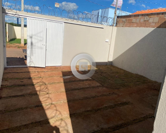Imagem Casa com 2 Quartos à Venda,  em Independência - Montes Claros