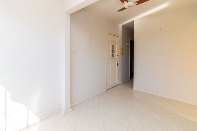Imagem Imóvel com 2 Quartos à Venda, 74 m² em São Geraldo - Porto Alegre
