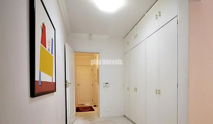 Imagem Casa com 5 Quartos à Venda, 320 m² em Jardim Guedala - São Paulo