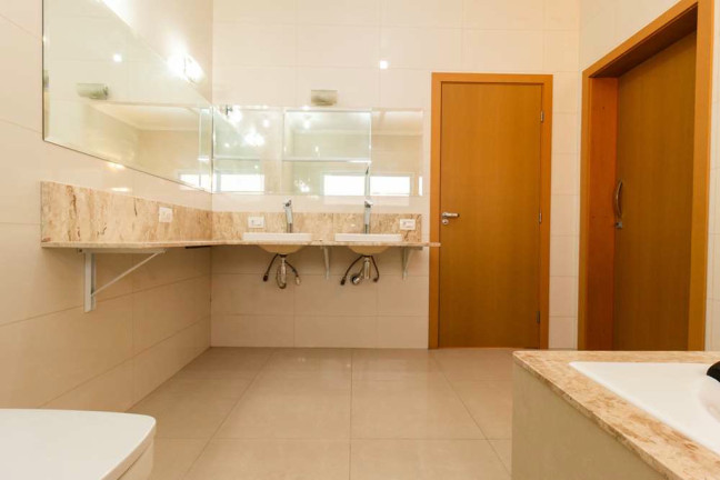 Imagem Casa com 4 Quartos à Venda, 375 m² em Santa Felicidade - Curitiba Imagem Casa com 4 Quartos à Venda, 375 m² em Santa Felicidade - Curitiba