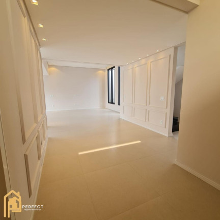 Imagem Casa com 4 Quartos à Venda, 270 m² em Caminho Novo - Tremembé Imagem Casa com 4 Quartos à Venda, 270 m² em Caminho Novo - Tremembé