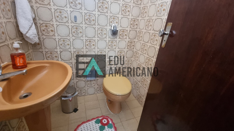 Imagem Casa com 5 Quartos à Venda, 270 m² em Centro - Atibaia