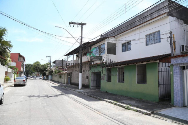 Imagem Casa com 3 Quartos à Venda, 360 m² em Santa Inês - Vila Velha Imagem Casa com 3 Quartos à Venda, 360 m² em Santa Inês - Vila Velha