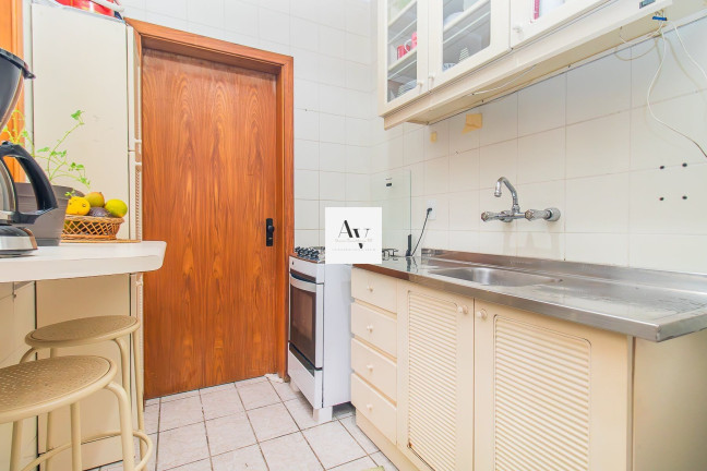 Imagem Apartamento com 2 Quartos à Venda, 60 m² em Bela Vista - Porto Alegre