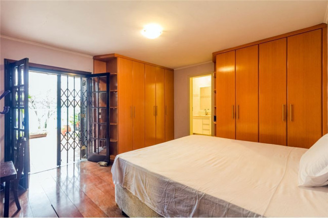 Imagem Casa com 3 Quartos à Venda, 145 m² em Vila Invernada - São Paulo