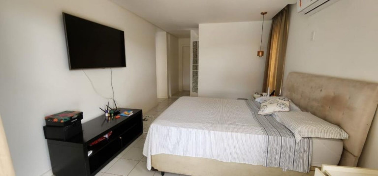 Imagem Casa com 4 Quartos à Venda, 2.000 m² em Portão - Lauro De Freitas Imagem Casa com 4 Quartos à Venda, 2.000 m² em Portão - Lauro De Freitas