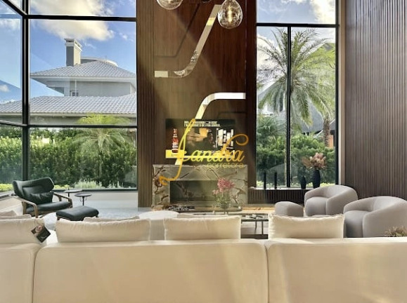 Imagem Casa de Condomínio com 5 Quartos à Venda, 595 m² em Zona Nova - Capão Da Canoa