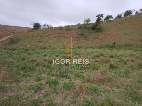 Chácara à Venda, 43 m² em Campos Dos Goytacazes