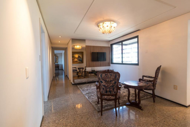 Imagem Apartamento com 4 Quartos à Venda, 305 m² em Meireles - Fortaleza Imagem Apartamento com 4 Quartos à Venda, 305 m² em Meireles - Fortaleza