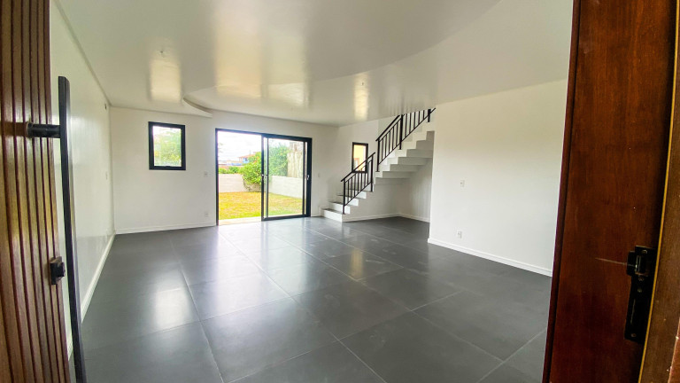 Imagem Casa com 2 Quartos à Venda, 100 m² em Areias De Palhocinha - Garopaba