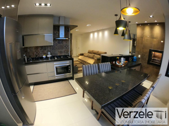 Imagem Apartamento com 2 Quartos à Venda, 77 m² em Centro - Balneário Camboriú Imagem Apartamento com 2 Quartos à Venda, 77 m² em Centro - Balneário Camboriú