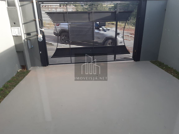 Imagem Casa com 3 Quartos à Venda, 97 m² em Centro - Araçariguama