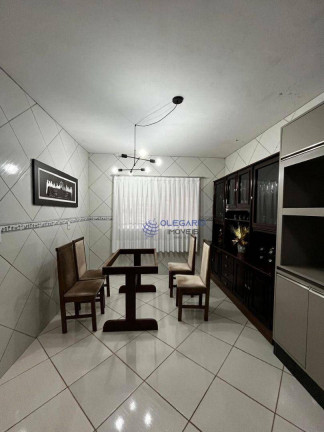 Imagem Sobrado com 4 Quartos à Venda, 220 m² em Centro - Penha